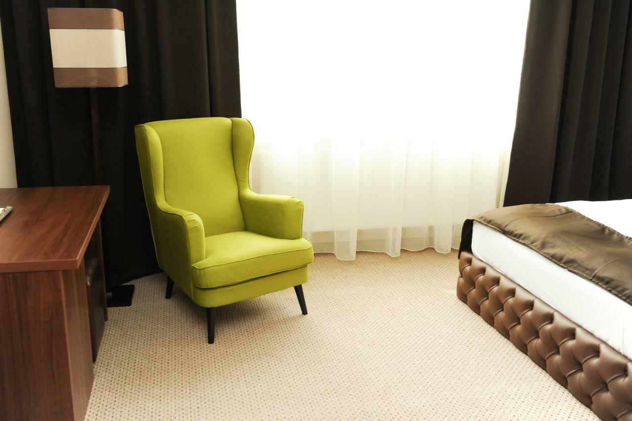 Vine Rooms Oradea Εξωτερικό φωτογραφία